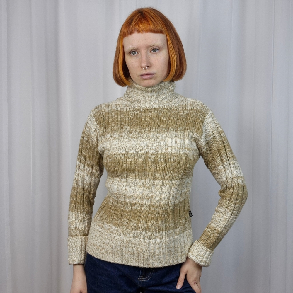 Sweter z golfem 45% wełna M