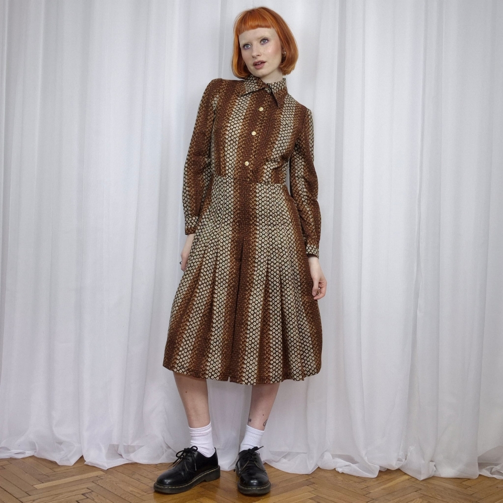 Nowa sukienka 70s S/M