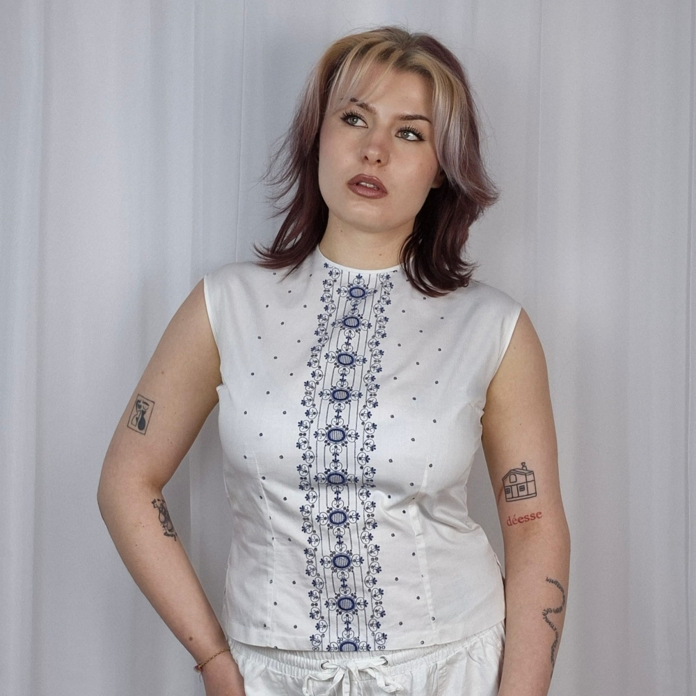 Nowa haftowana bluzka bez rękawów 100% bawełna L