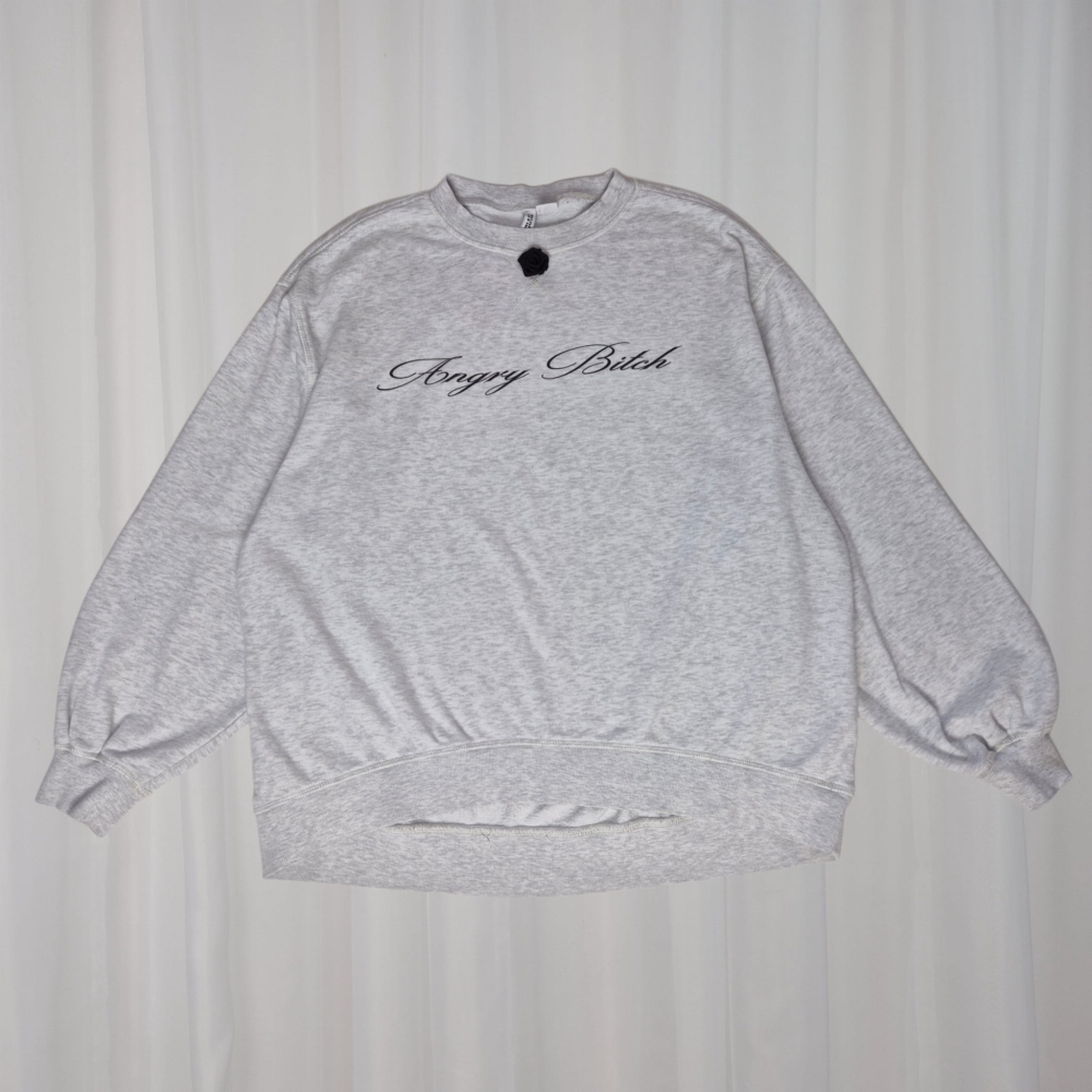 Bluza crewneck Angry Bitch oversize