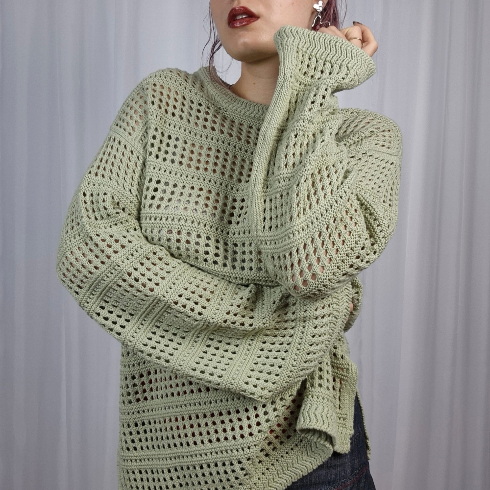 Ażurowy sweter L-XL