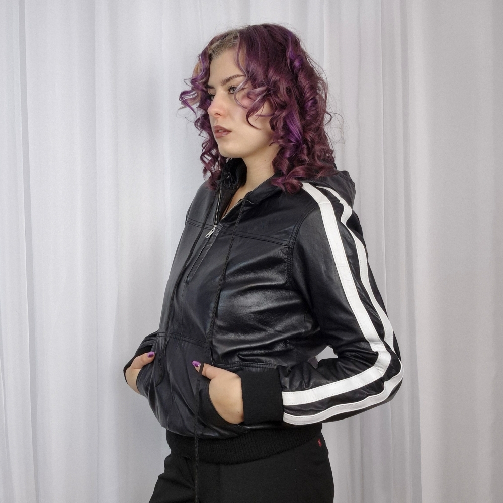 Skórzana bluza z kapturem M
