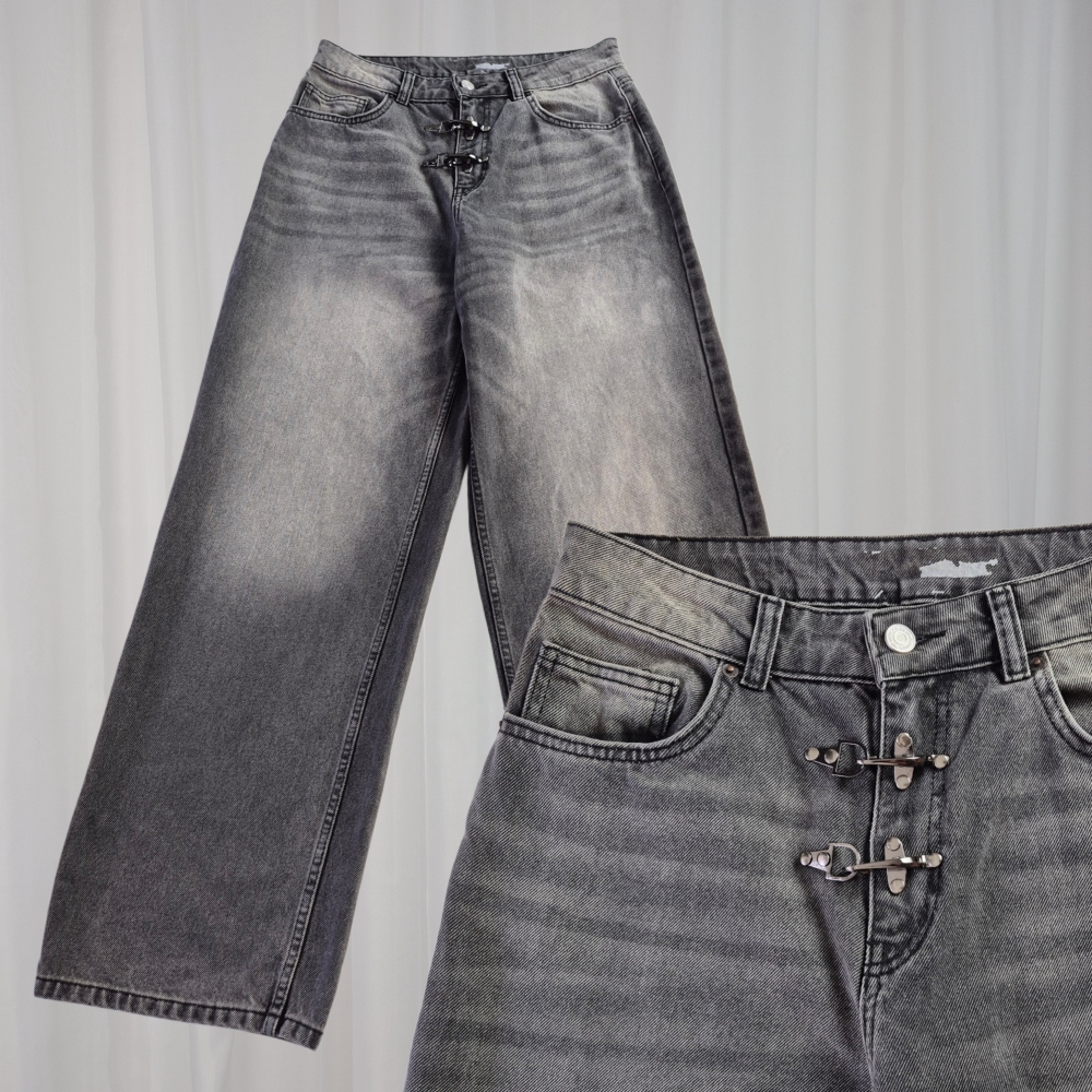 Jeansy baggy z karabińczykami M upcycling
