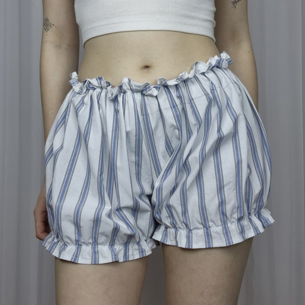Bambi shorts 100% bawełna upcycling S/M - dostępne od ręki