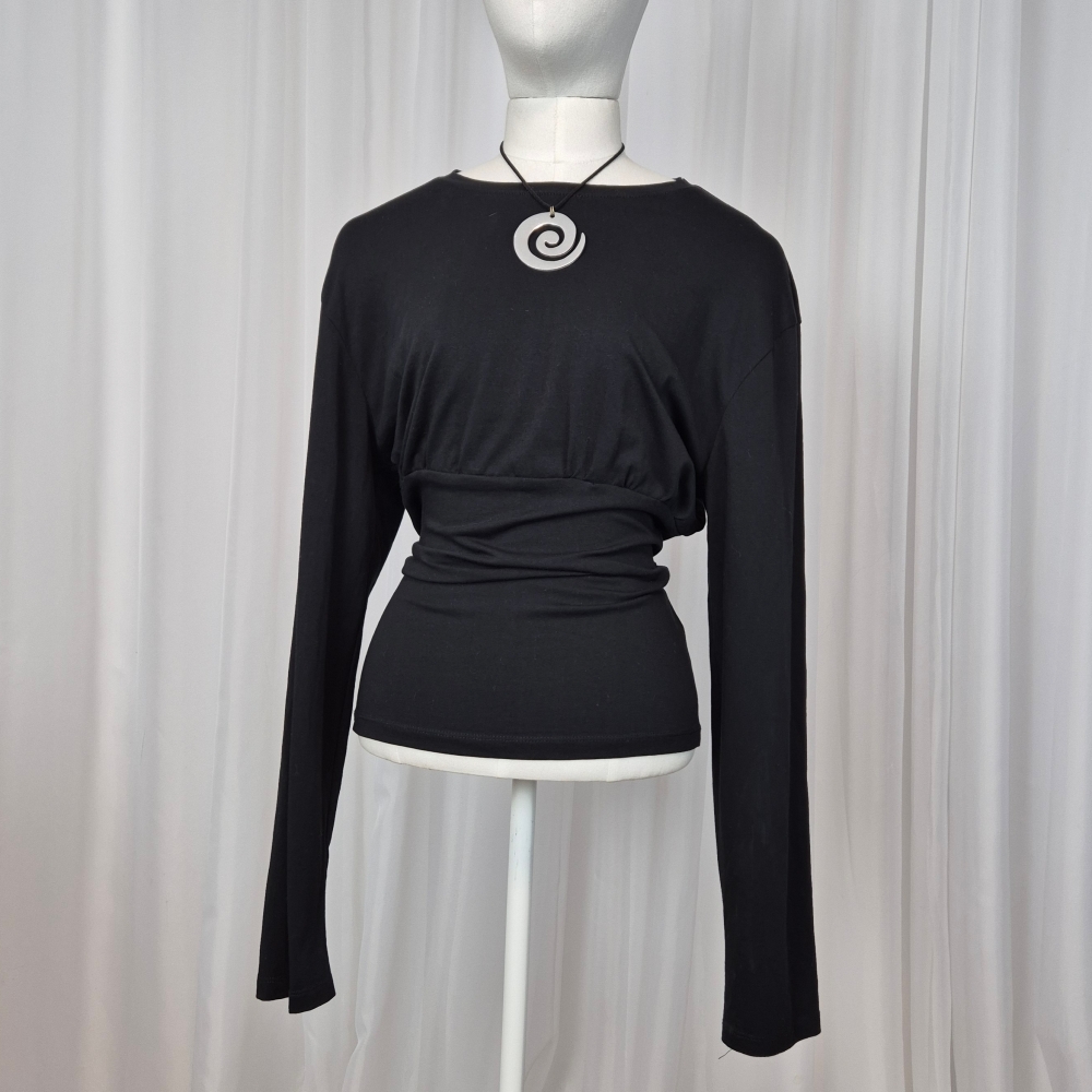 Nowy taliowany longsleeve nietoperz upcycling L
